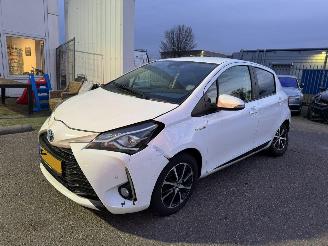 Unfallwagen Toyota Yaris 1.5 Hybrid Design Sport AUTOMAAT 2018/3