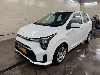 Unfallwagen Kia Picanto 1.0 DPI DynamicLine 2025/8