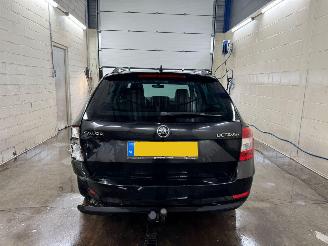 Skoda Octavia Combi 1.6 TDI Greentech Ambition Business AUTOMAAT picture 3