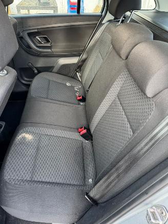 Skoda Fabia Combi 1.2 TDI Greenline BJ 2012 233.391 KM picture 11