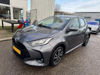 Vaurioauto  passenger cars Toyota Yaris 1.5 Hybrid Dynamic AUTOMAAT BJ 2023 39.373 KM 2023/10