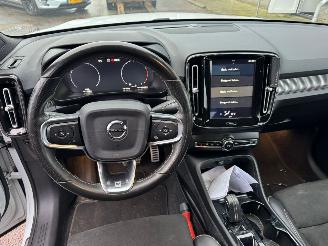 Volvo XC40 1.5 T3 R-Design AUTOMAAT picture 10