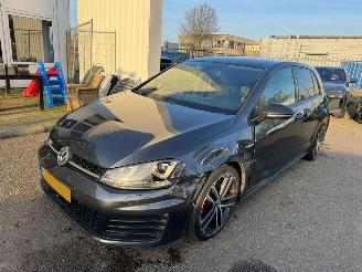 Vaurioauto  passenger cars Volkswagen Golf 2.0 TDI GTD AUTOMAAT 2014/9