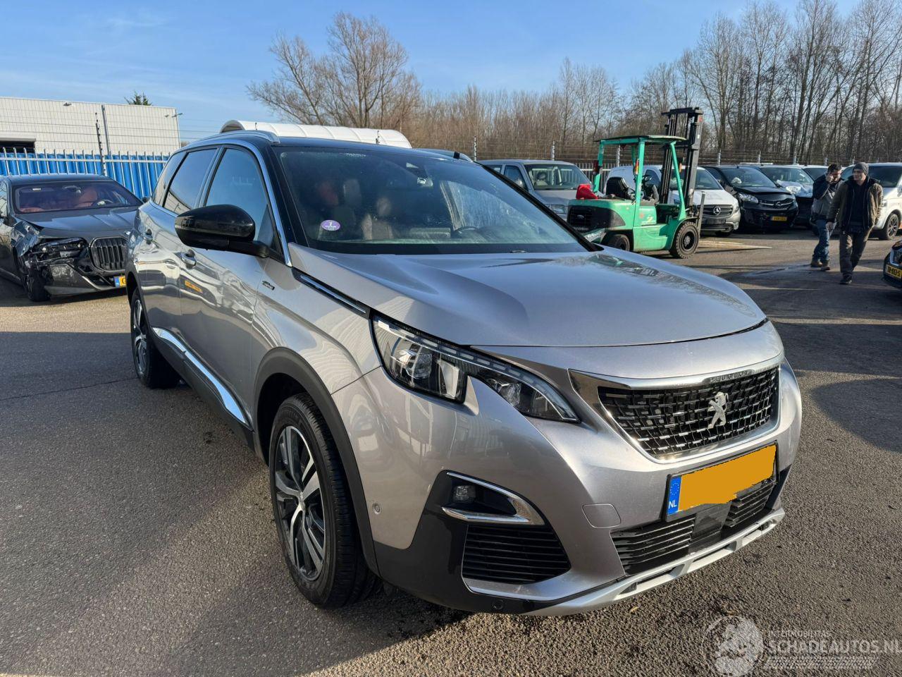 Peugeot 5008 1.2 PureTech Blue Lease Premium