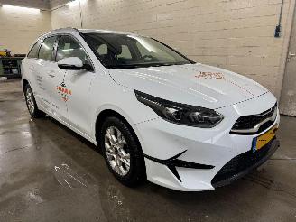 Coche accidentado Kia Ceed Sportswagon 1.0 T-GDi DynamicLine 2022/7
