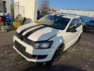 Schadeauto Volkswagen Polo 1.2 Easyline 2010/11