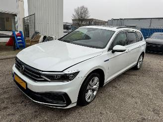 Coche accidentado Volkswagen Passat Variant 1.4 TSI PHEV GTE Business AUTOMAAT 2021/1