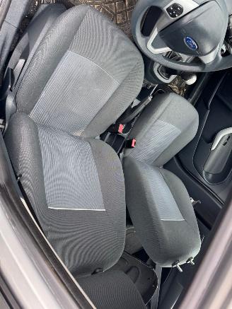 Ford Fiesta 1.25 Champion picture 16