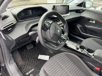 Peugeot e-208 EV Active Pack 50 kWh AUTOMAAT picture 9
