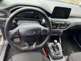 Ford Focus Wagon 1.0 EcoBoost Hybrid ST Line Style picture 14