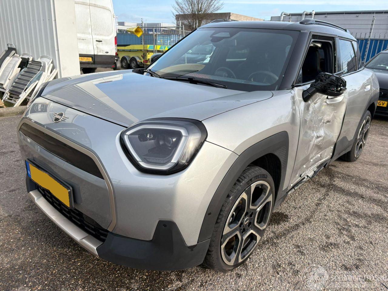 Mini Aceman E Favoured M 42.5 kWh