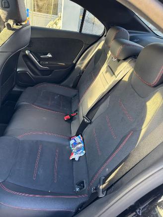 Mercedes A-klasse 180 AUTOMAAT AMG Line picture 18