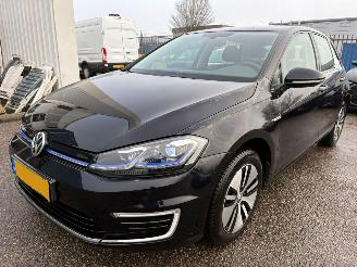 uszkodzony samochody osobowe Volkswagen e-Golf e-Golf 2019/6