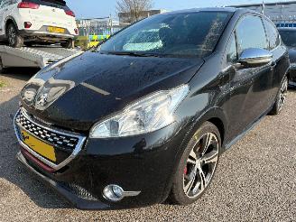 Damaged car Peugeot 208 1.6 THP GTi 2013/8
