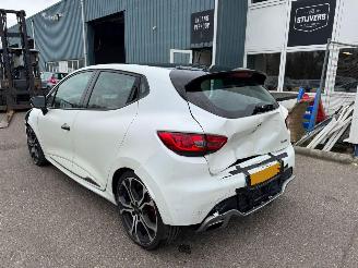 Renault Clio 1.6 AUTOMAAT 220 PK R.S. Trophy picture 2