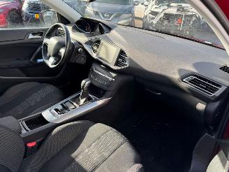 Peugeot 308 SW 1.6 BlueHDI Blue Lease picture 12