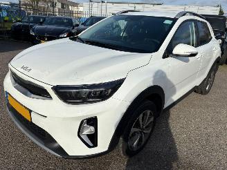 Avarii autoturisme Kia Stonic 1.0 AUTOMAAT T-GDi MHEV DynamicPlusLine 2025/8