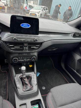 Ford Focus 1.0 EcoBoost ST panoramadak  Line Business picture 13