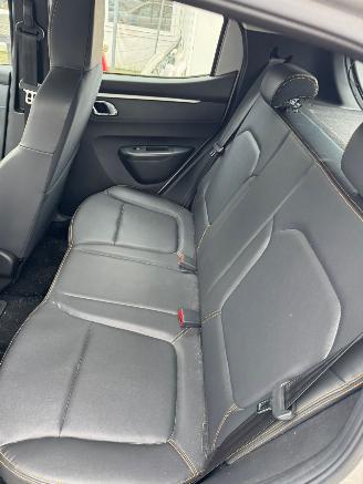 Dacia Spring AUTOMAAT Comfort Plus (Orange Pack) 27 kWh picture 16