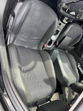 Opel Corsa-E Elegance 50 kWh picture 20