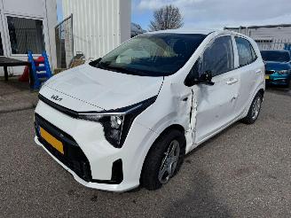 damaged passenger cars Kia Picanto 1.0 DPI DynamicLine 2024/12