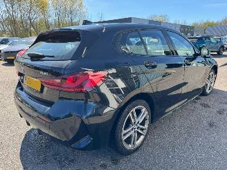 BMW 1-serie 118i AUTOMAAT High Executive picture 6