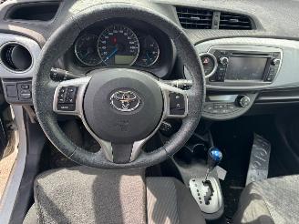 Toyota Yaris 1.5 AUTOMAAT Full Hybrid Dynamic picture 15