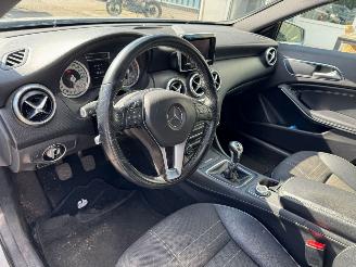 Mercedes A-klasse 180 Ambition picture 11