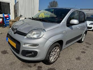 Schadeauto Fiat Panda 0.9 AUTOMAAT TwinAir Lounge 2015/1