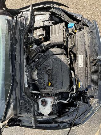 Volkswagen Golf Volkswagen Golf 1.5 TSI Highline Business R picture 10