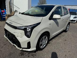 Coche accidentado Kia Picanto 1.0 AUTOMAAT DPI DynamicPlusLine 2024/7