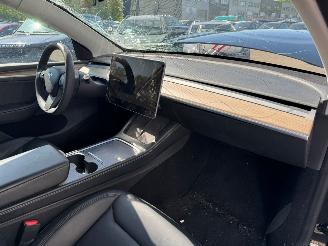 Tesla Model Y RWD 58 kWh picture 13