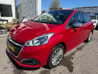 Auto incidentate Peugeot 208 1.2 PureTech Allure 2018/4