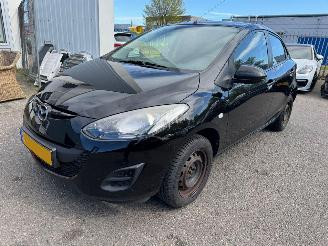 Auto incidentate Mazda 2 1.3 Cool 2011/3