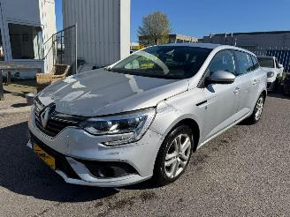Avarii autoturisme Renault Mégane Estate 1.2 TCe Life 2018/3