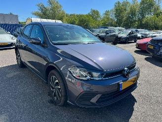 damaged passenger cars Volkswagen Polo 1.0 TSI Life 2023/11