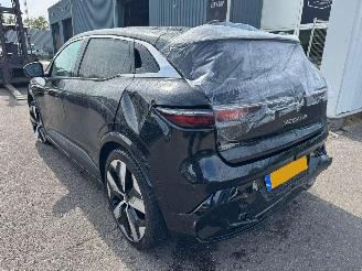 Renault Mégane E-Tech EV60 Optimum Charge Iconic picture 3