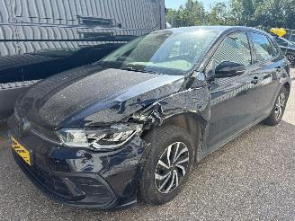 Schadeauto Volkswagen Polo 1.0 TSI Life Business 2022/10