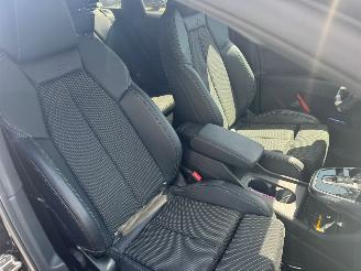 Audi Q4 40 Launch edition S Competition 77 kWh picture 11