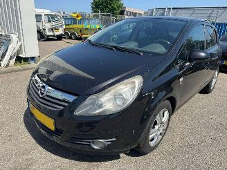 damaged passenger cars Opel Corsa 1.3 CDTi EcoFlex S/S Cosmo 2011/1