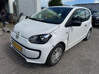 Vaurioauto  passenger cars Volkswagen Up! 1.0 easy up! BlueMotion 2013/7