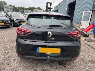 Renault Clio 1.0 TCe 90 Equilibre picture 4
