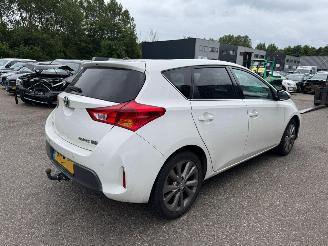 Toyota Auris 1.8 AUTOMAAT Hybrid Executive picture 5