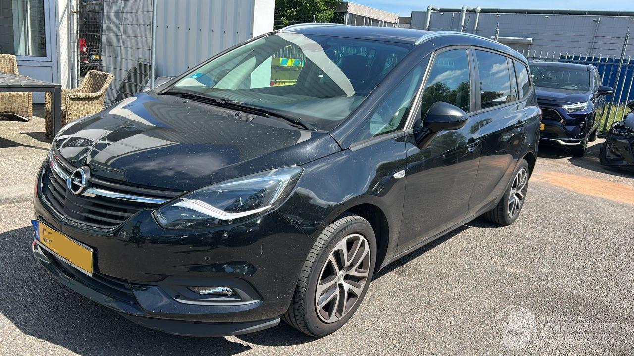 Opel Zafira Tourer