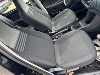 Volkswagen Up! 1.0 picture 12