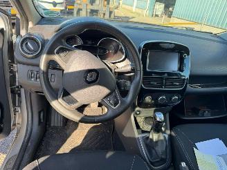 Renault Clio Estate 0.9 TCe Limited picture 14