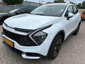 Damaged car Kia Sportage 1.6 AUTOMAAT T-GDi Plug-in Hybrid AWD DynamicLine 2023/1