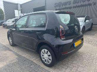Volkswagen Up! 1.0 BMT move up! BJ 2017 picture 3
