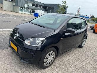 Volkswagen Up! 1.0 take up! BlueMotion picture 1