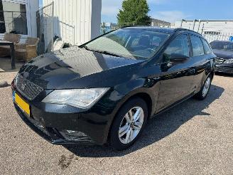 Vaurioauto  passenger cars Seat Leon ST 1.2 TSI Style Business 2014/6